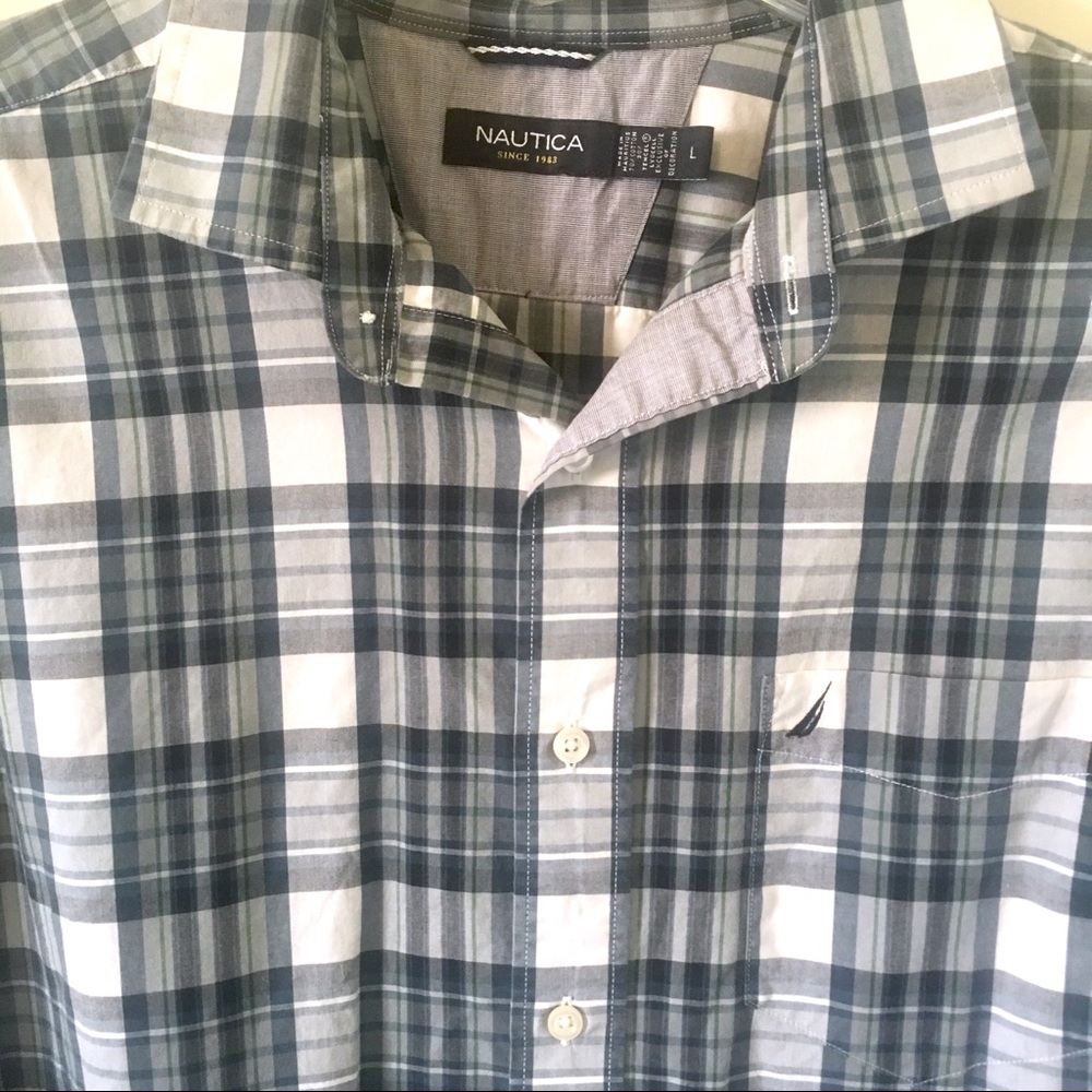 NAUTICA Plaid Button Down Shirt Size Large - Picture 4 of 6